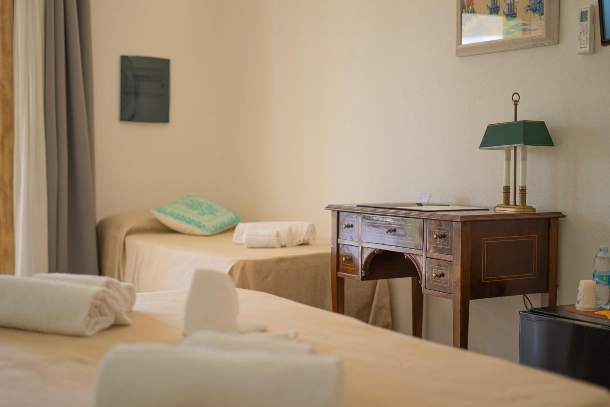 Hotel Essenza Di Mirto لا كاليتا المظهر الخارجي الصورة